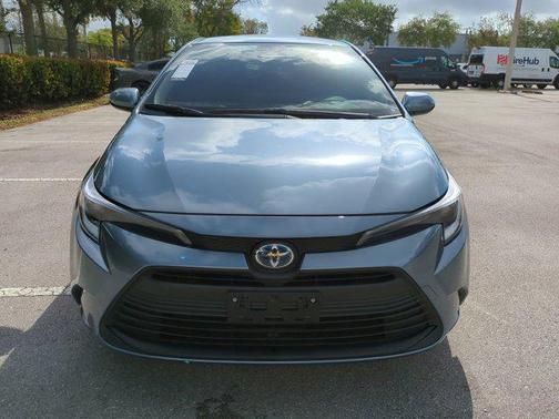 2024 Toyota Corolla Hybrid LE