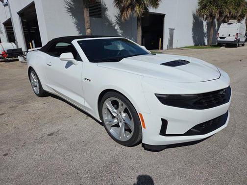 2022 Chevrolet Camaro RWD Convertible LT1