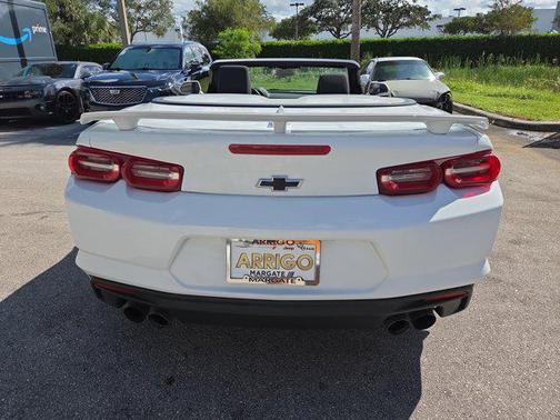 2022 Chevrolet Camaro RWD Convertible LT1