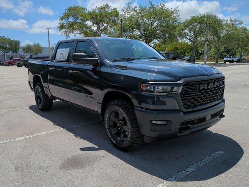 2025 RAM 1500 Warlock Crew Cab 4x4 5'7' Box