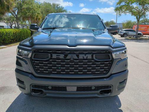 2025 RAM 1500 Warlock Crew Cab 4x4 5'7' Box