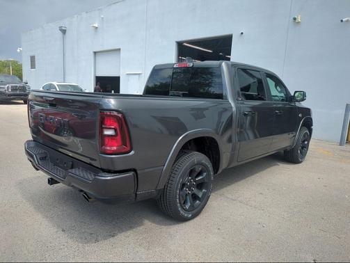 Granite Crystal Metallic Clearcoat 2026 RAM 1500 Big Horn/Lone Star