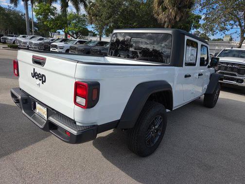 2026 Jeep Gladiator Sport S