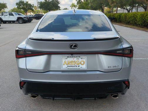 2022 Lexus IS 350 Base