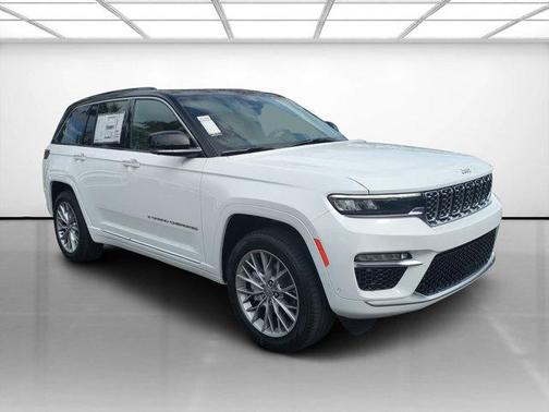 2025 Jeep Grand Cherokee Summit