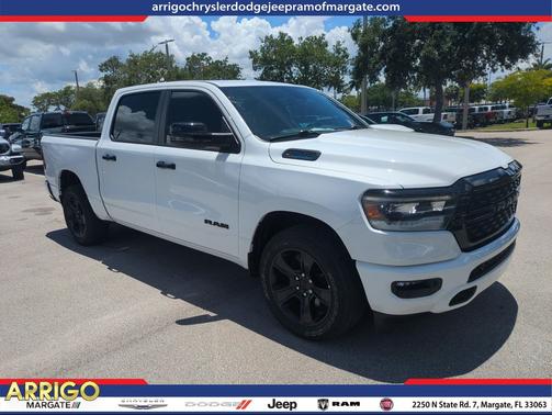 Bright White Clearcoat 2023 RAM 1500 Big Horn/Lone Star