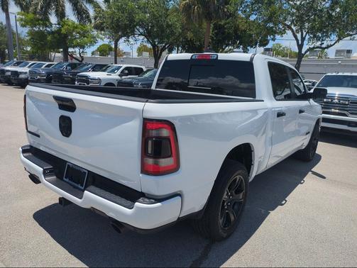 Bright White Clearcoat 2023 RAM 1500 Big Horn/Lone Star