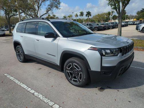 2026 Jeep Cherokee Laredo 4x4