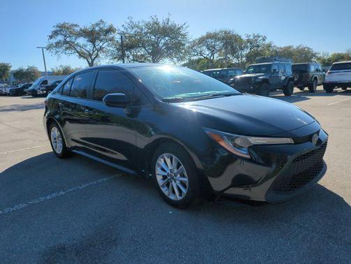 2021 Toyota Corolla LE