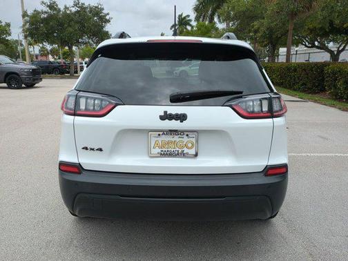 2023 Jeep Cherokee Altitude