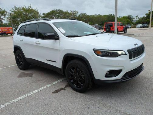 2023 Jeep Cherokee Altitude