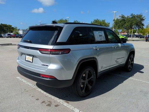 2025 Jeep Grand Cherokee Limited X