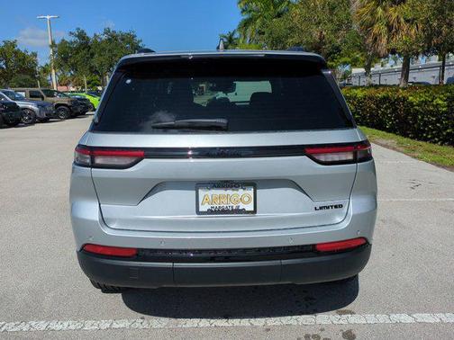 2025 Jeep Grand Cherokee Limited X