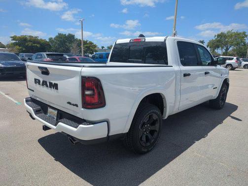 Bright White Clearcoat 2026 RAM 1500 Big Horn/Lone Star