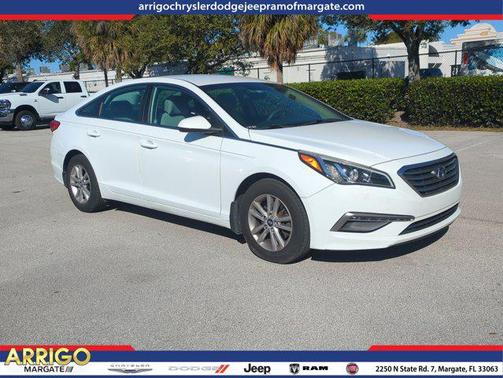 2015 Hyundai SONATA SE