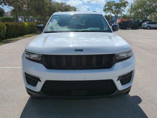 2023 Jeep Grand Cherokee Limited X