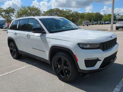 2023 Jeep Grand Cherokee Limited X