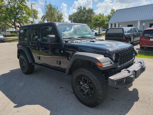 Black Clearcoat 2025 Jeep Wrangler 4xe Willys