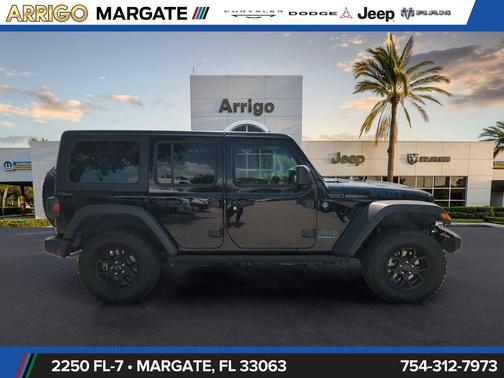Black Clearcoat 2025 Jeep Wrangler 4xe Willys