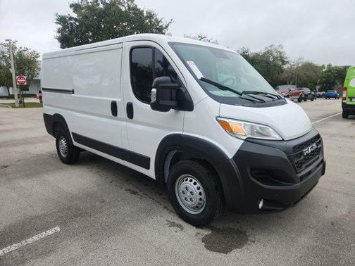 2025 RAM ProMaster 1500 Low Roof