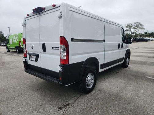 2025 RAM ProMaster 1500 Low Roof