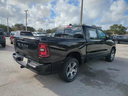 2026 RAM 1500 Express