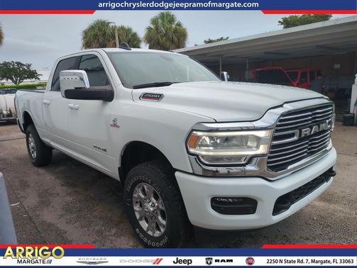 Bright White Clearcoat 2024 RAM 2500 Laramie Crew Cab 4x4 6'4' Box