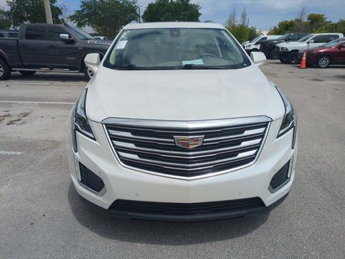 Crystal White Tricoat 2019 Cadillac XT5 Premium Luxury