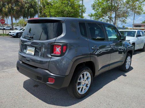 2023 Jeep Renegade Latitude