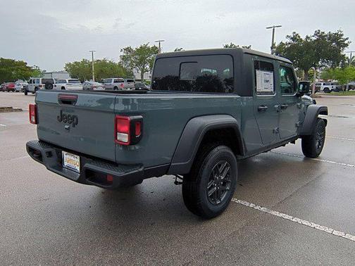 2025 Jeep Gladiator Sport S