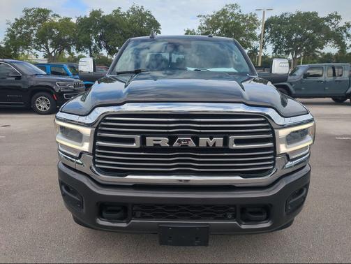 Granite Crystal Metallic Clearcoat 2024 RAM 2500 Laramie Crew Cab 4x4 6'4' Box