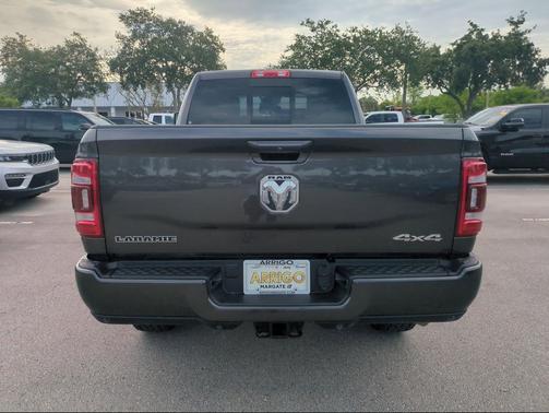 Granite Crystal Metallic Clearcoat 2024 RAM 2500 Laramie Crew Cab 4x4 6'4' Box