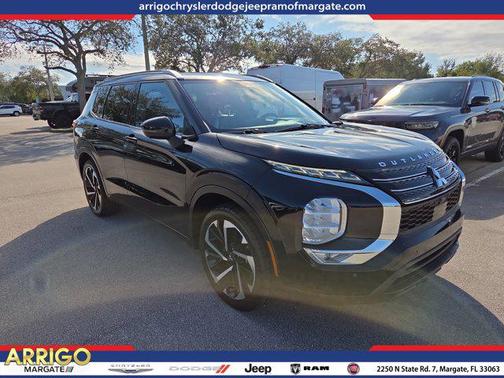 2022 Mitsubishi Outlander SEL 2.5 2WD