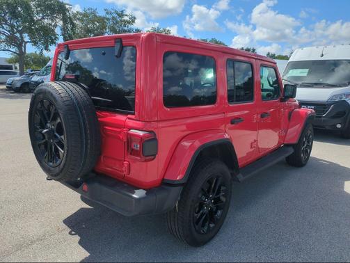 Firecracker Red Clearcoat 2025 Jeep Wrangler 4xe Sahara