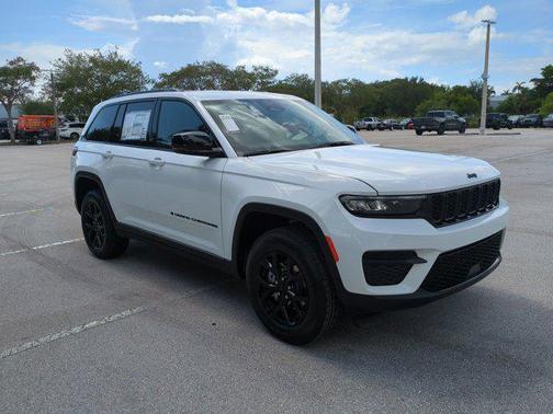 2025 Jeep Grand Cherokee Altitude