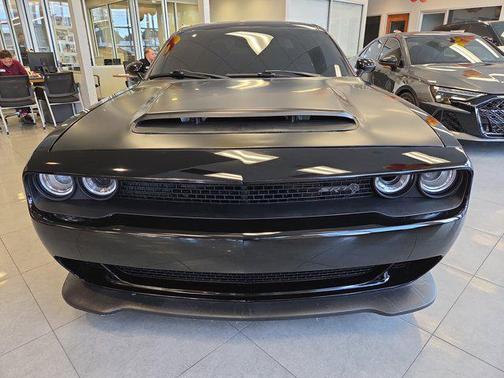 2016 Dodge Challenger SRT Hellcat