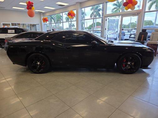 2016 Dodge Challenger SRT Hellcat