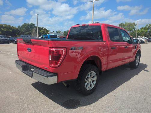 Race Red 2023 Ford F-150 XLT