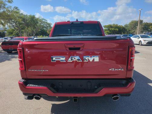 Molten Red Pearlcoat 2026 RAM 1500 ST