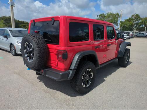 Firecracker Red Clearcoat 2025 Jeep Wrangler 4xe Rubicon