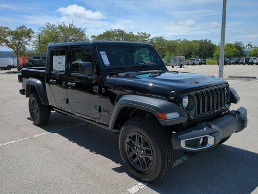 2025 Jeep Gladiator Sport S