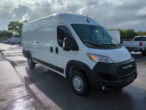 Bright White Clearcoat 2025 RAM ProMaster 3500 High Roof