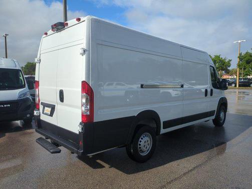Bright White Clearcoat 2025 RAM ProMaster 3500 High Roof