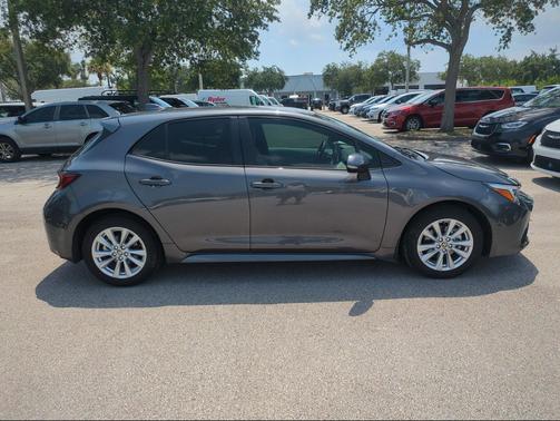 Magnetic Gray Metallic 2025 Toyota Corolla SE
