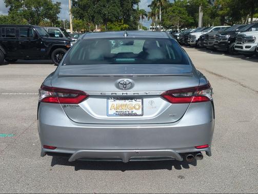 Celestial Silver Metallic 2023 Toyota Camry SE