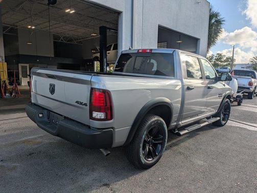 2023 RAM 1500 Classic Warlock Crew Cab 4x4 5'7' Box
