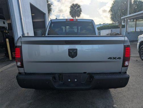 2023 RAM 1500 Classic Warlock Crew Cab 4x4 5'7' Box