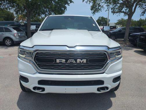 Bright White Clearcoat 2022 RAM 1500 Limited