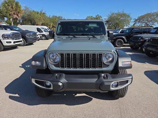 2026 Jeep Gladiator Sport S