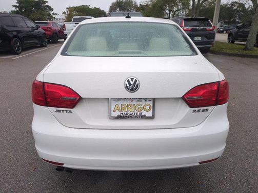 2011 Volkswagen Jetta SE